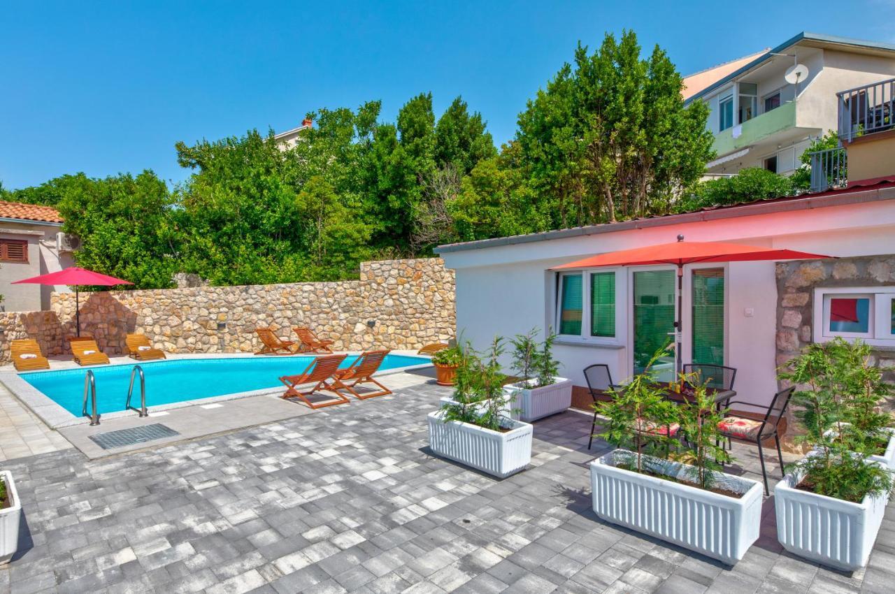 קריקווניצה Apartments Jasna מראה חיצוני תמונה